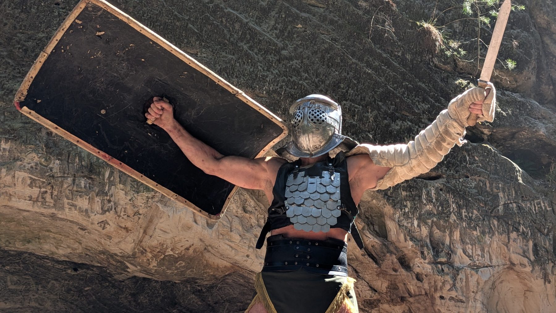 Historical Roman gladiator reenactment photograph 7