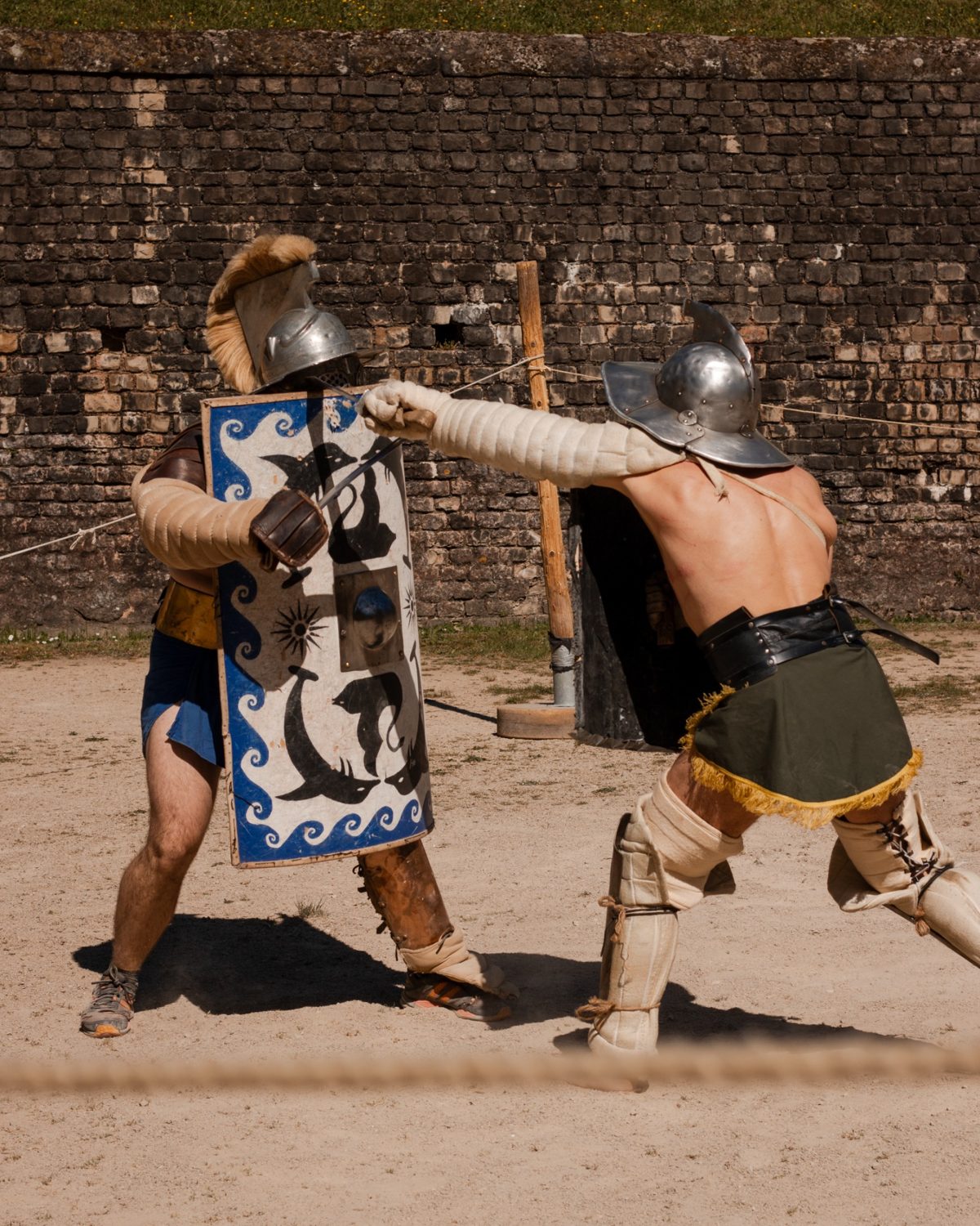 Historical Roman gladiator reenactment photograph 10