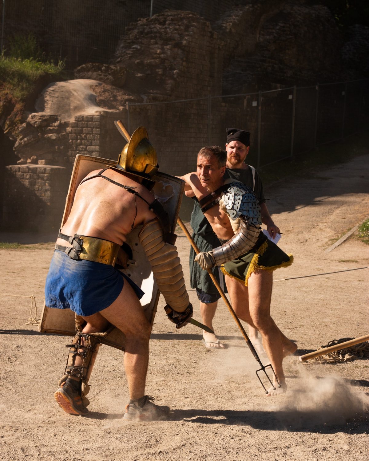 Historical Roman gladiator reenactment photograph 12